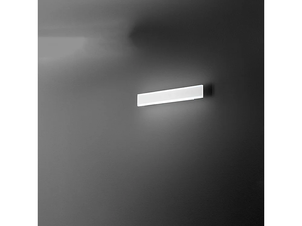 16W LED-væglampe i hvid aluminium med justerbar farvetemperatur (3000K/4000K/6000K) til moderne og elegant belysning - Perenz