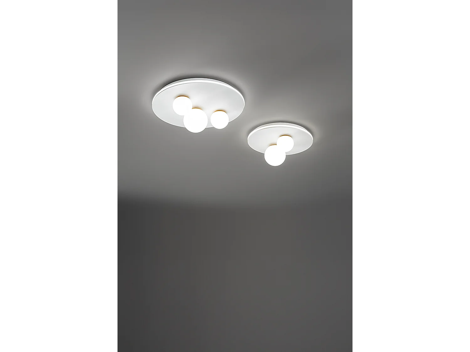 48W 2976lm 3000°K LED-plafondlamp in wit metaal, diameter 49,5 cm, modern design met witte opaalglazen diffusers - Perenz