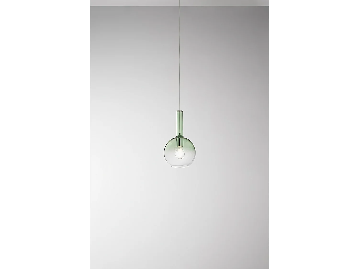 Zielona lampa wisząca ze szkła borokrzemowego 1x40W E27, nowoczesny design, regulowany kabel, idealna do oświetlenia wnętrz - Marka Perenz.