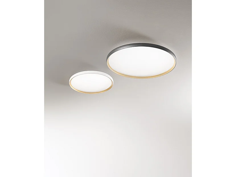 Plafonier LED Circular em Metal Preto Mate e Ouro, 45W CCT Regulável, Diâmetro 58,5 cm, Iluminação de Design de Interiores - Marca Perenz