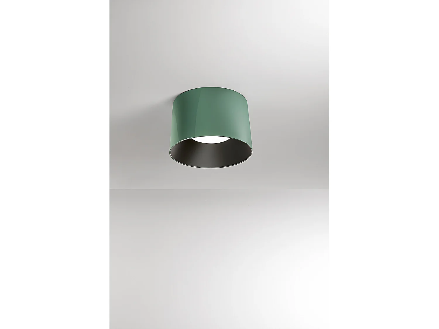 Candeeiro de suspensão LED cilíndrico em metal cor verde brilhante, 36W, tecnologia CCT regulável, com o diâmetro de 50 cm - Marca Perenz