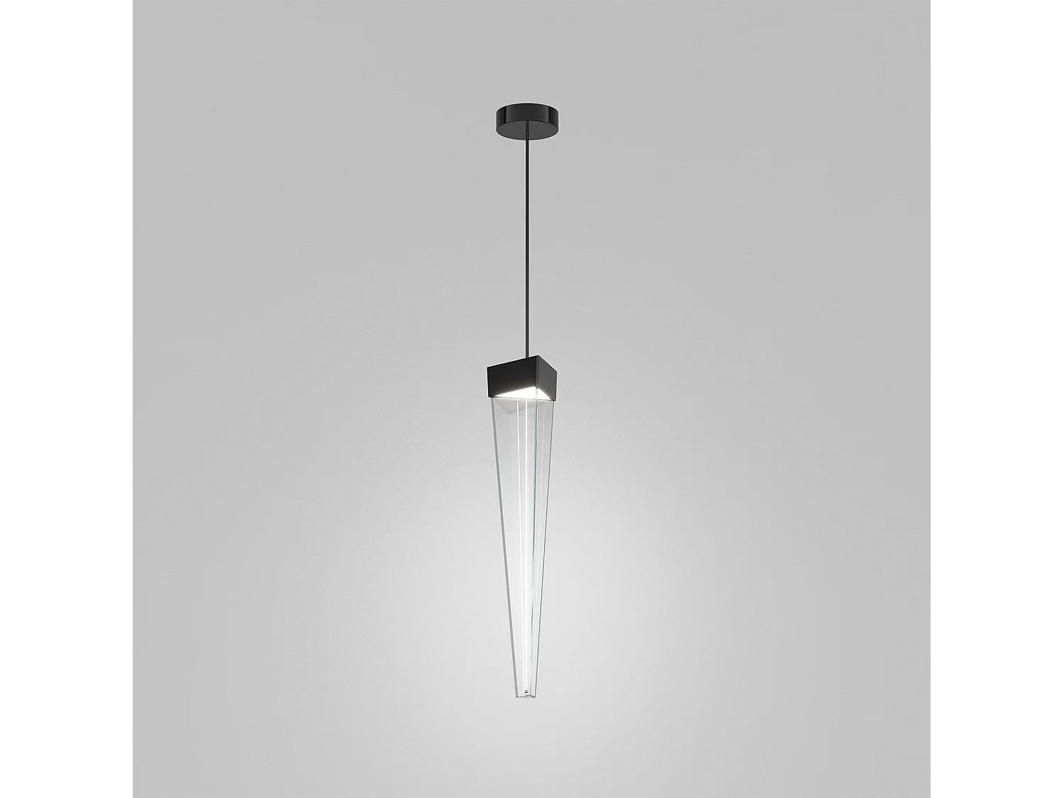 Stalactiet LED design hanglamp, heldere glazen piramidevormige diffuser, gepolijst zwart nikkel metalen frame 12W 2700K