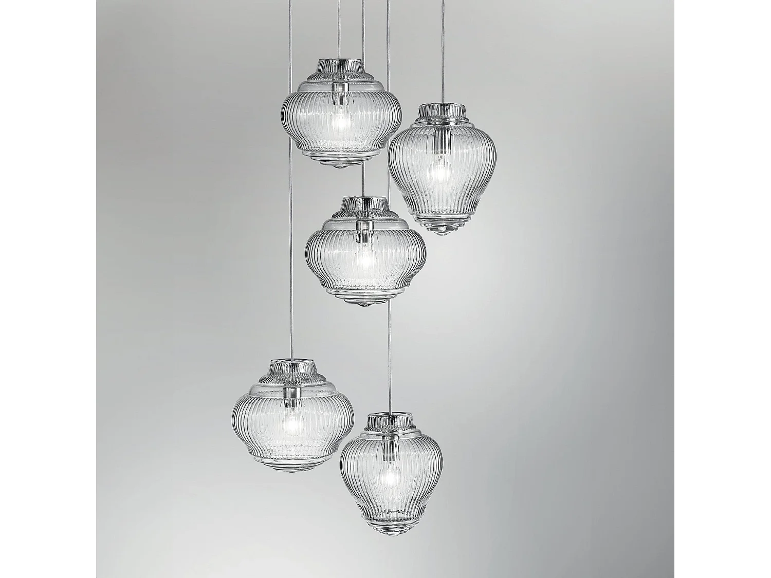 Bonnie hanglamp van transparant geblazen glas, Rigadin-afwerking, grijze metalen structuur, hoogte 313 cm, E27 fitting, perfect voor binnen.
