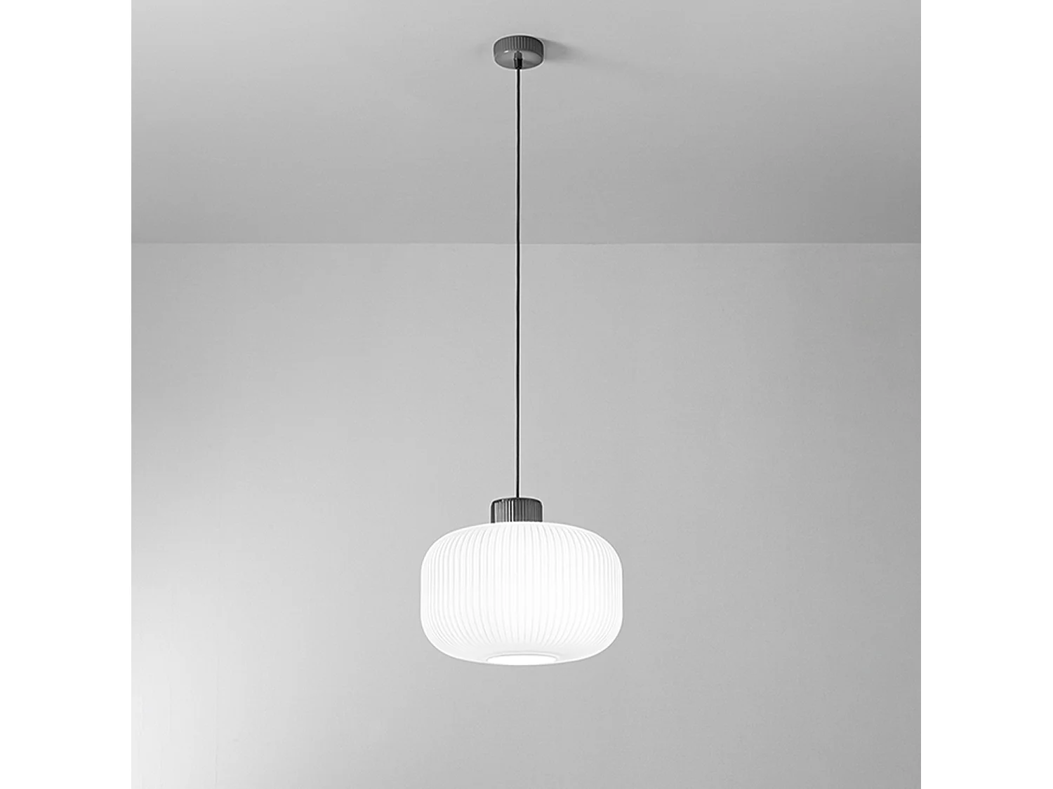 Hanglamp van keramiek en geblazen glas, wit geplooid ontwerp, E27 fitting, in hoogte verstelbaar, diameter 35 cm, klasse I, IP20 - Perenz
