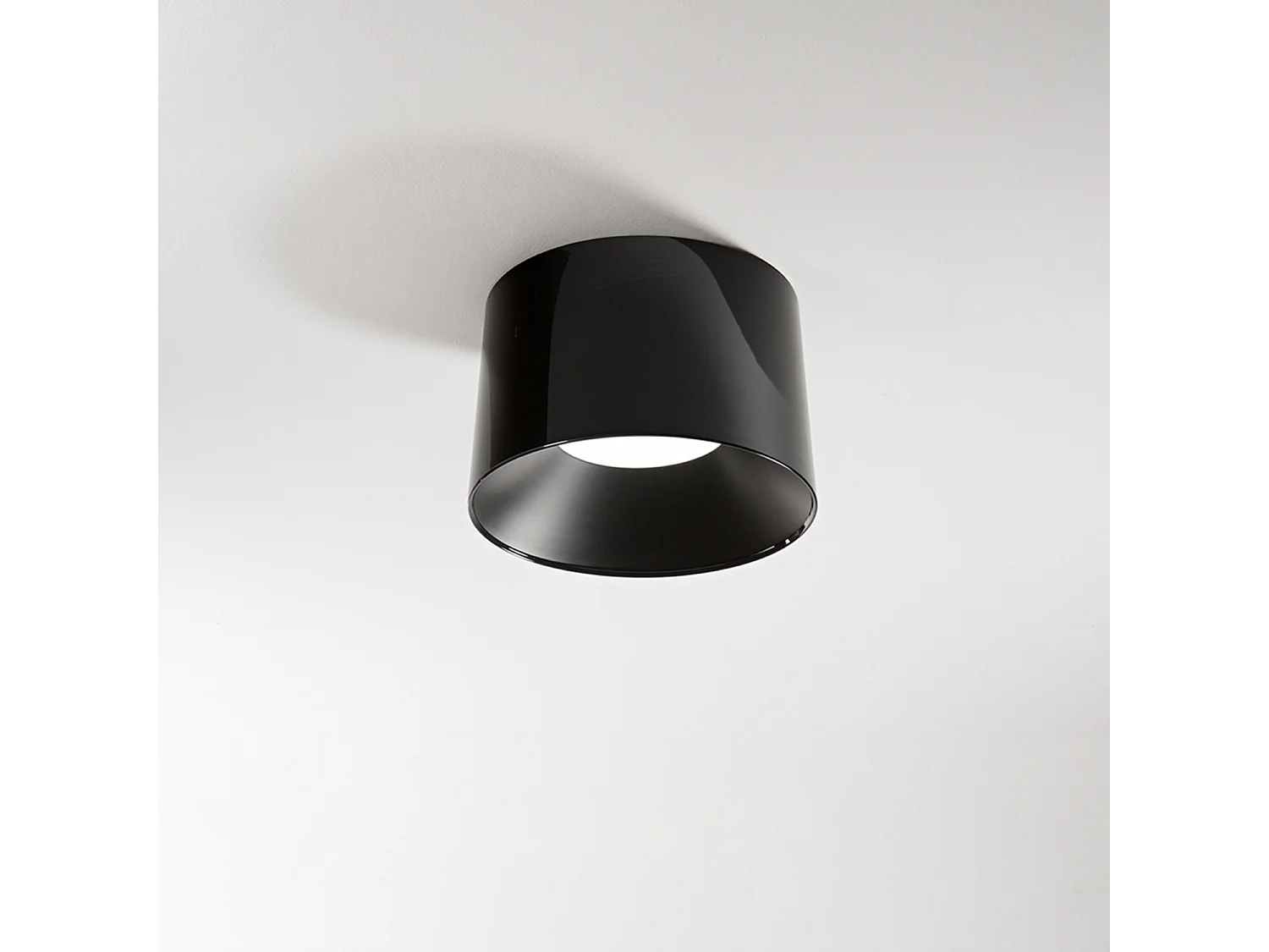 Plafoniera Moderna Hole Metallo Nero Lucido Led 36W Dimmerabile Ip20