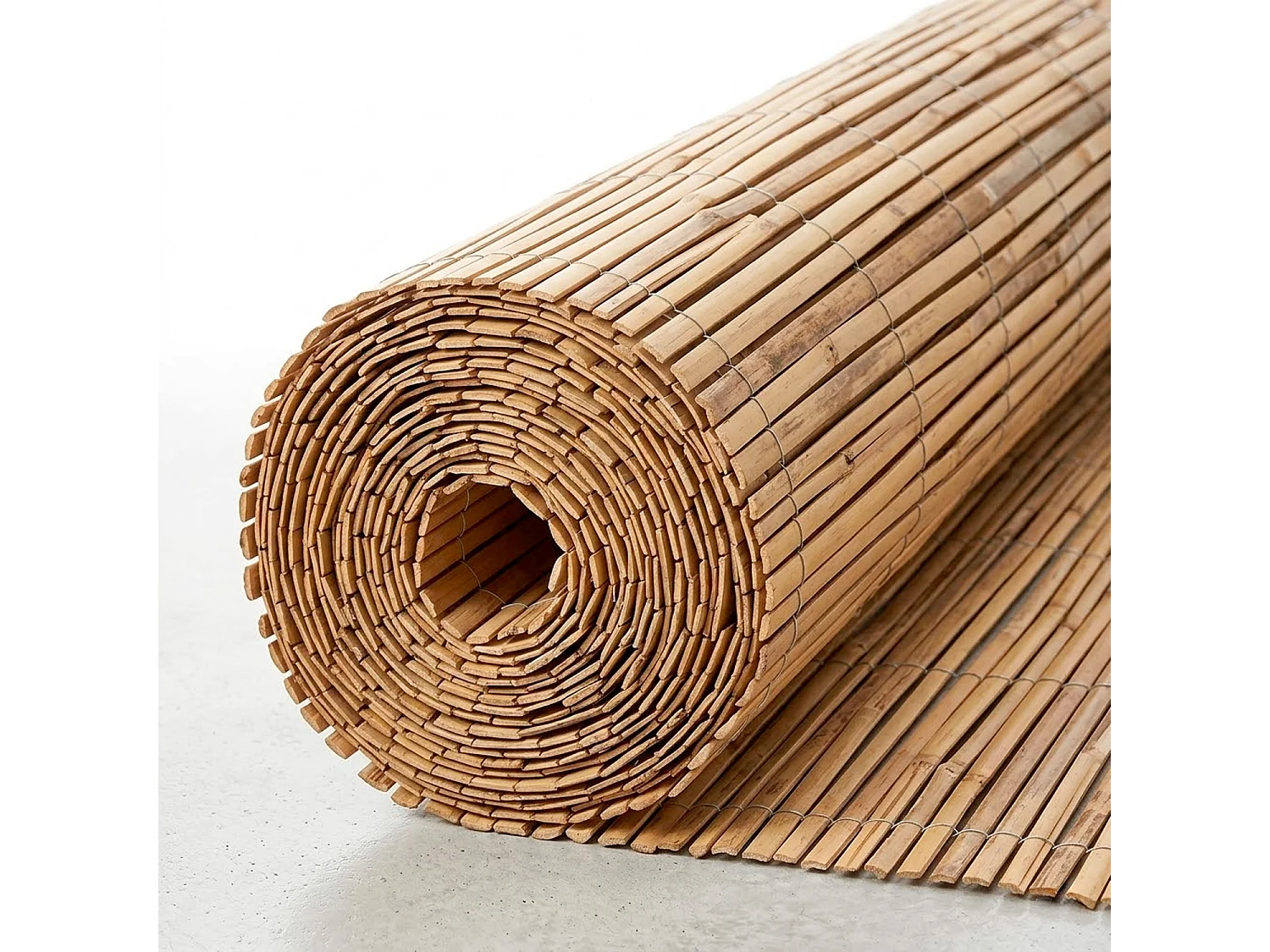 Frangivento In Bamboo Naturale Melbourne A Canna Spaccata Per Arredo Giardino Protezione Privacy Esterna Canniccio Resistente Legato Con Filo Di Ferro 2 X 3 Metri