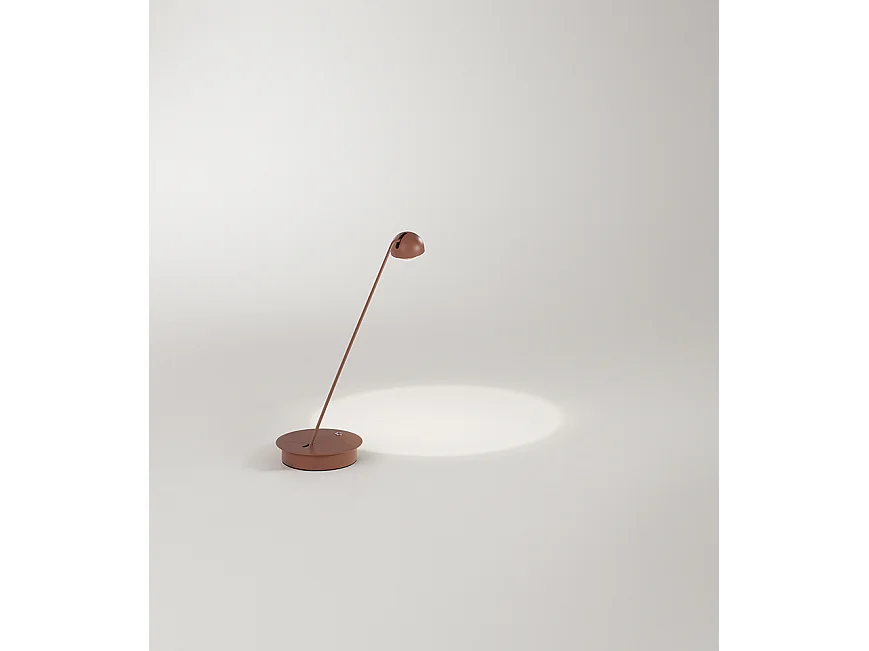 Lampe de table orientable LED 7W 3000K-6000K en métal terracotta mat avec variateur tactile intégré, hauteur 47 cm - Perenz - Qualité lumineuse