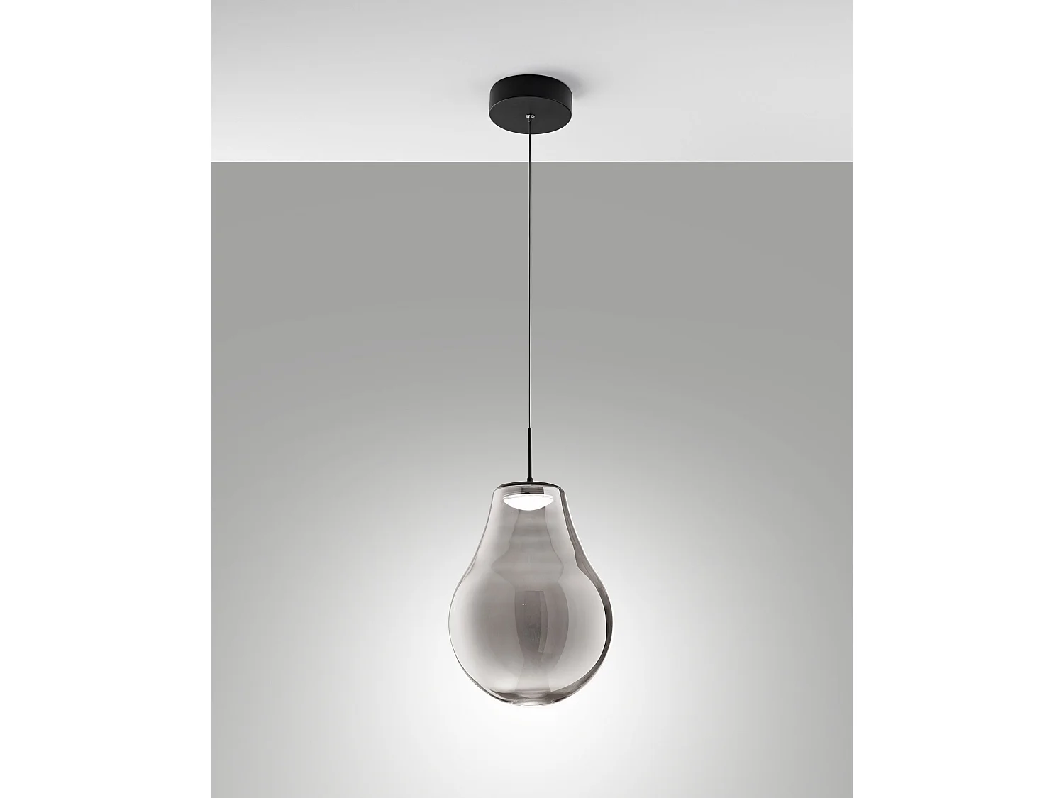 Suspension Led Noa 14W 1510Lm, Température 2700-4000K, Intensité Variable, Structure En Métal Et Verre Borosilicate, Superbe Finition Fumée.