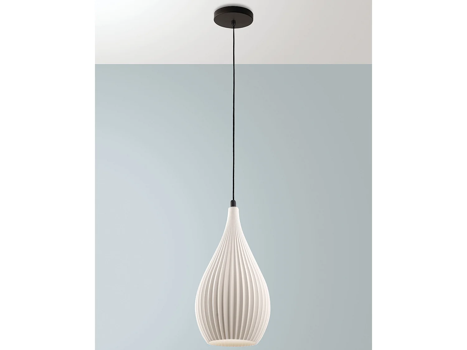 Candeeiro de Suspensão Lisa em Metal e Plástico Vegetal - Branco, Casquilho E27, Estrutura Elegante e Sustentável, IP20, 230V - Linha Design Moderna