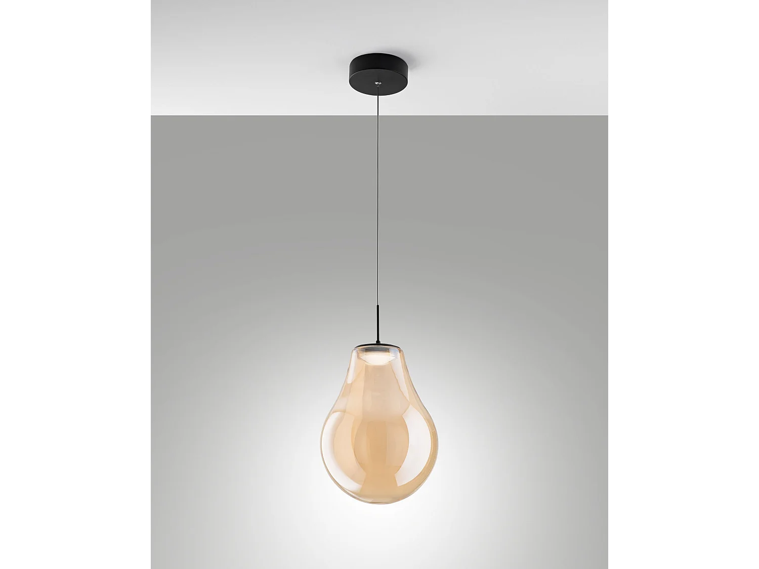 Candeeiro de suspensão Noa LED 14W 1510lm CCT 2700K-3000K-4000K, regulável por etapas, estrutura em metal e vidro borossilicato, cor Âmbar
