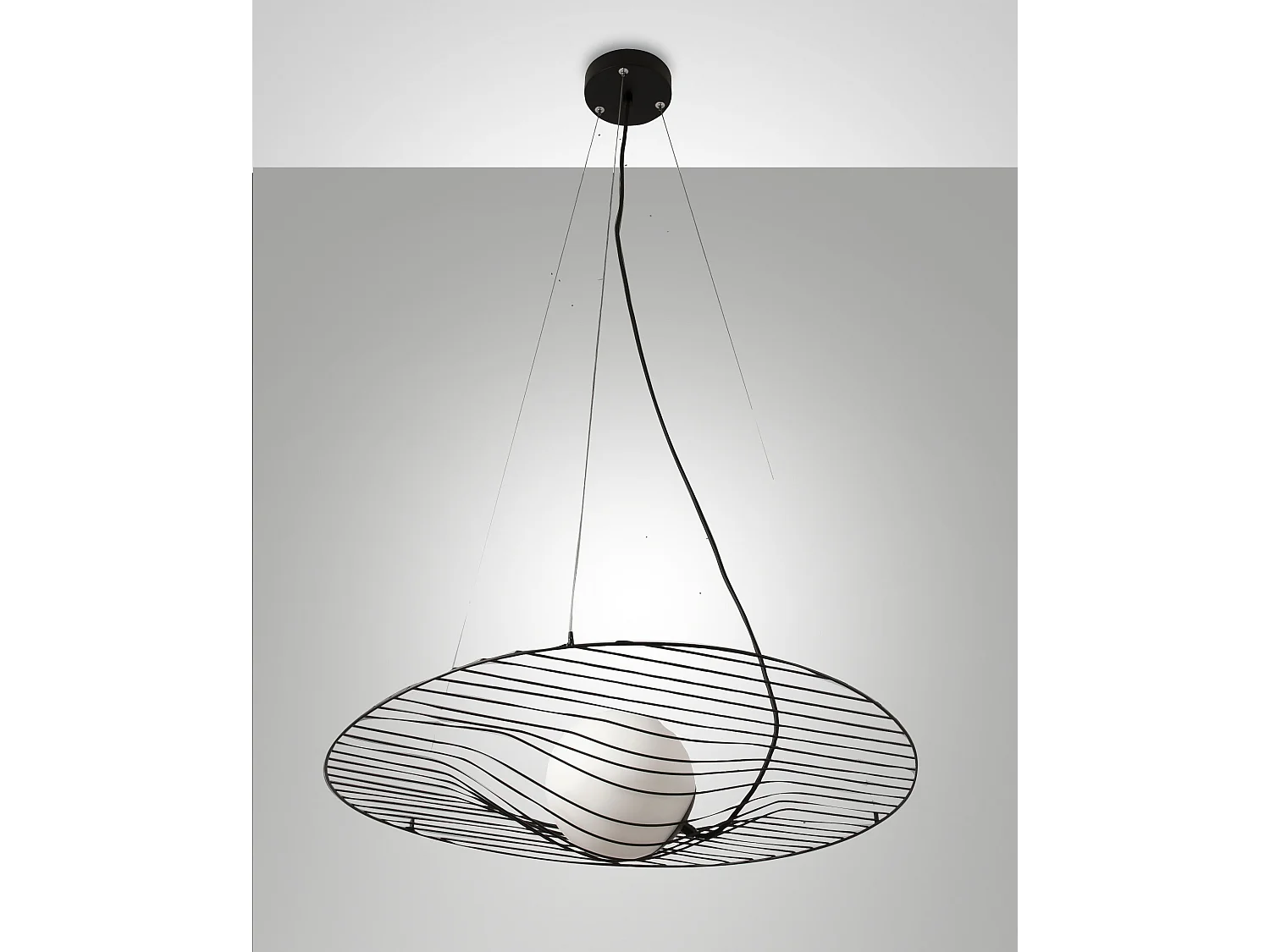 Homa hanglamp van zwart metaal en geblazen glas, E27 fitting, 40W, elegant design voor binnen, IP20, in hoogte verstelbaar tot 2000 mm.