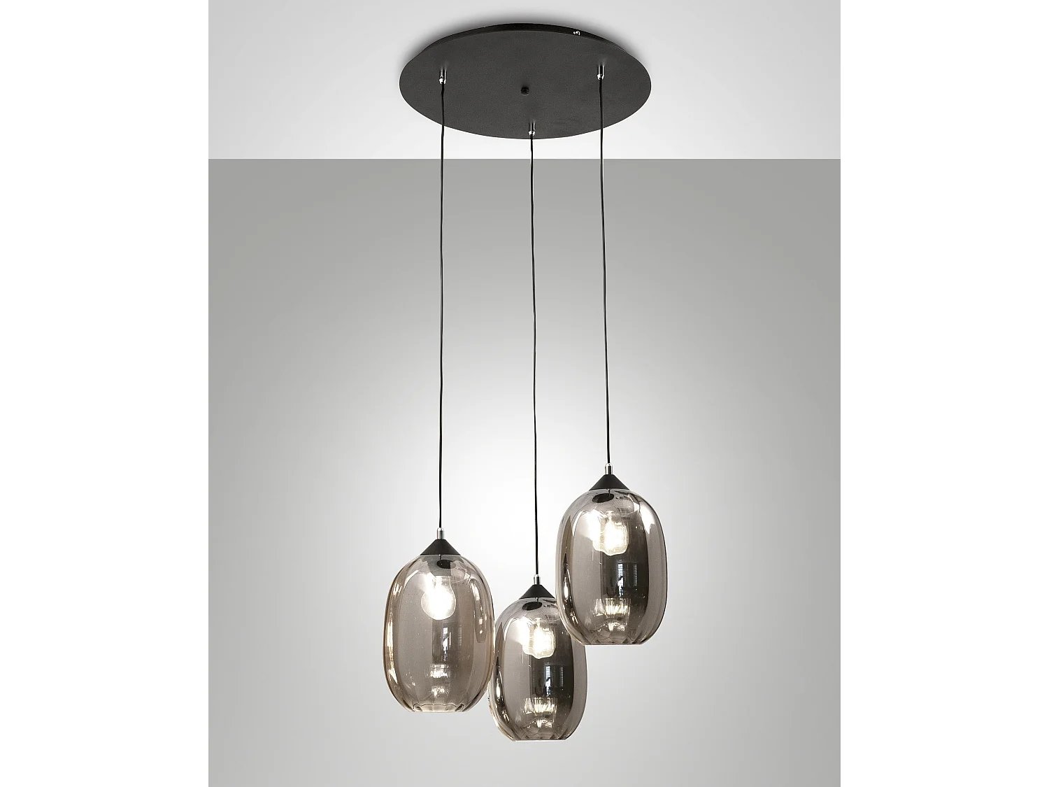 Suspension Infinity En Métal Et Verre Soufflé Fumé, Ø580 Mm, Douille E27, Classe 1, Ip20, Design Moderne Et Élégant Pour Les Intérieurs