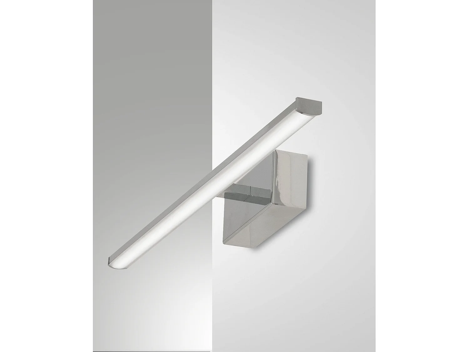 Lámpara de pared LED integrada Nala de 10 W, 1200 lm, 3000 K, IP44, estructura de metal y metacrilato, color cromo, diseño moderno y elegante.