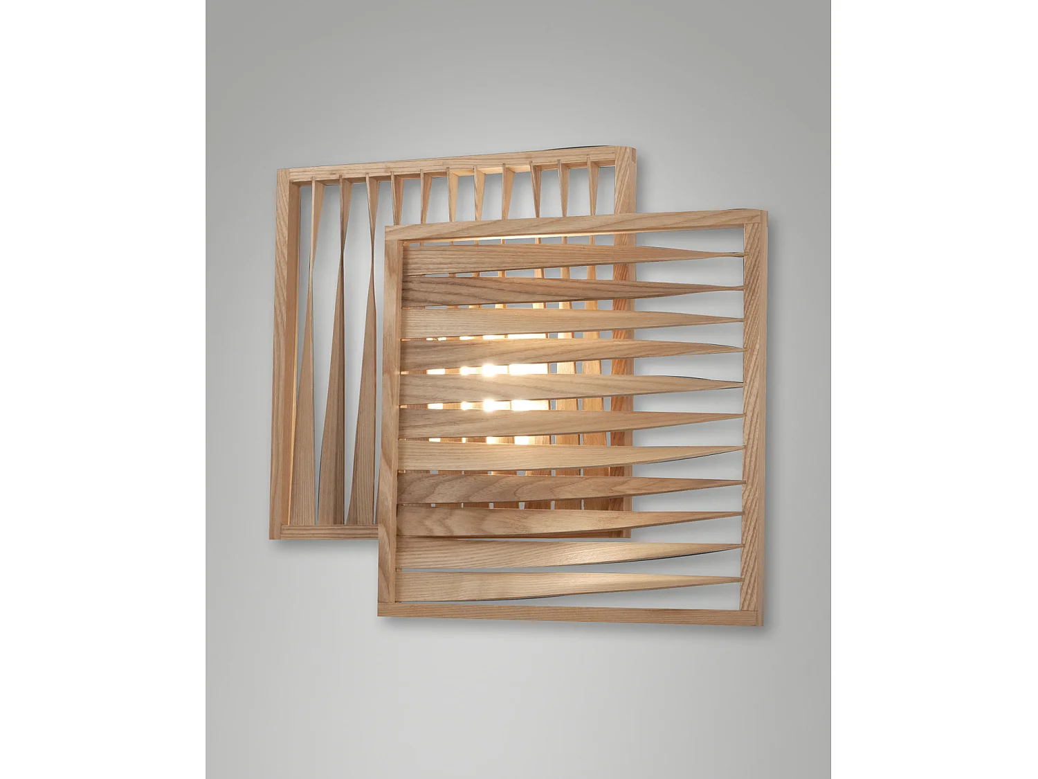 Lámpara de pared Loft en fresno y metal, LED integrado de 18 W, 1980 lm, 3000 K, Clase 1, diseño industrial elegante y refinado.