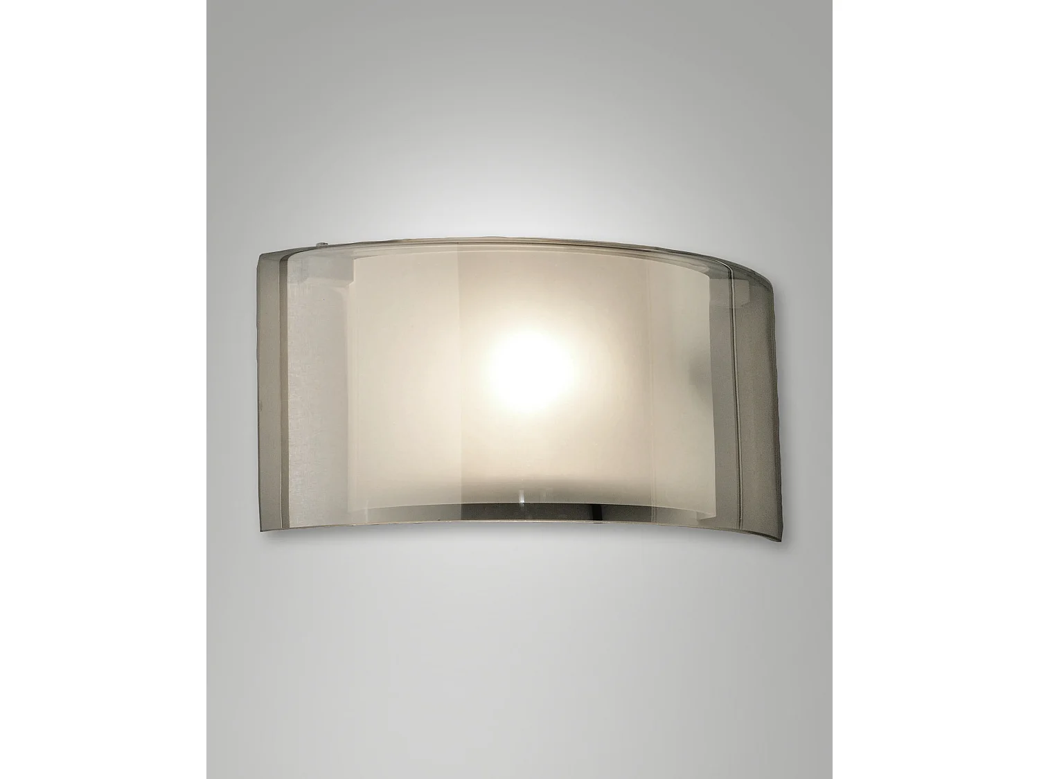 Candeeiro de Parede Alide 34cm com Estrutura em Metal e Vidro Fumado, Casquilho E27 40W IP20 - Design Elegante e Moderno para Espaços Interiores