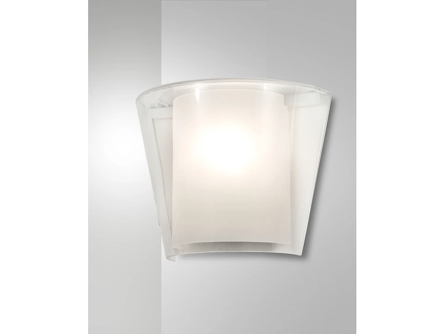 Lámpara de pared Viki metal y cristal transparente E27 40W 28,5x14,5x23,5 cm IP20 Clase 1, diseño elegante para interior