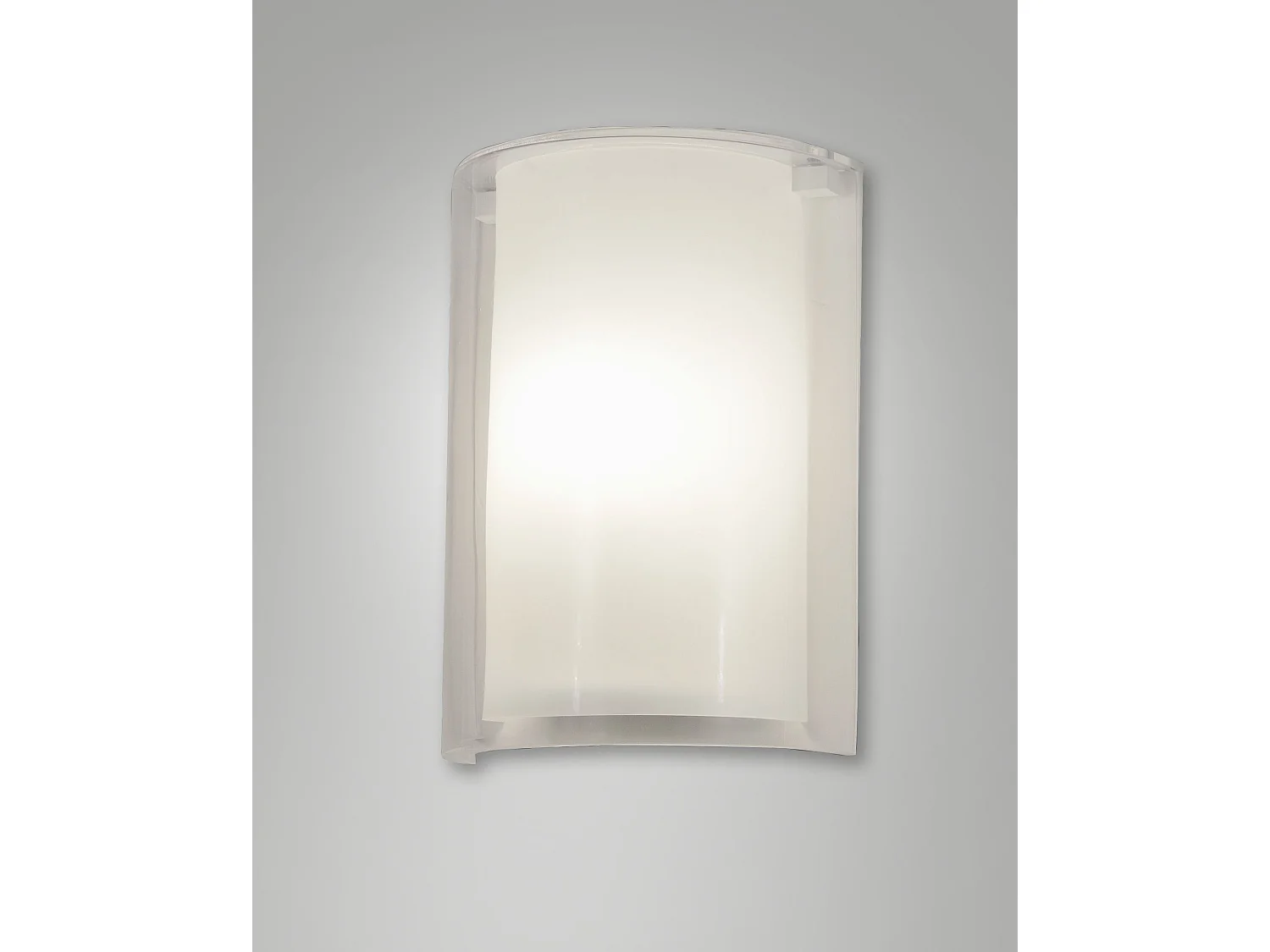 Candeeiro de Parede Maribel Transparente, Estrutura em Metal, Vidro e Metacrilato, Casquilho E27 40W, IP20, 23x11,5x32,5 cm - Maribel Iluminação