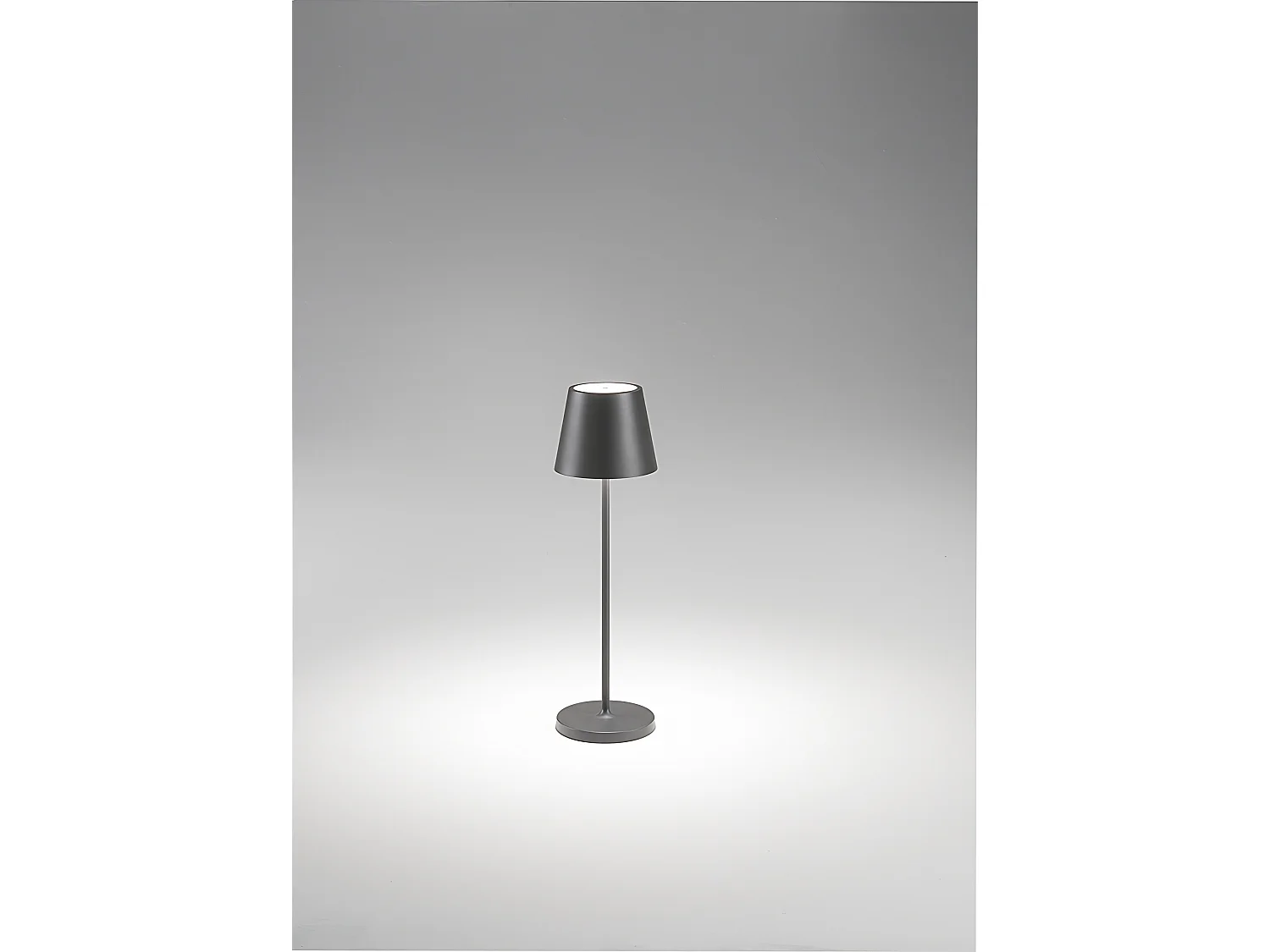 2W 3000K Wiederaufladbare IP54 LED-Tischleuchte Serie 8124 Dunkelgrau, Modernes Metalldesign, Dimmbar per Touch - Perenz
