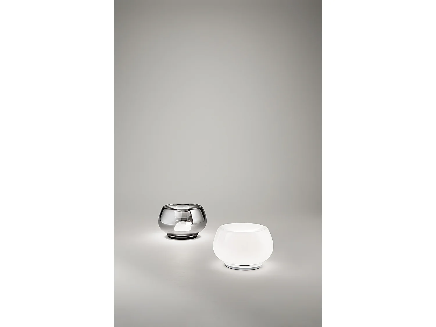 10S48534-serien LED-væglampe, blankt hvidt konkavt glas og mat hvid ramme, 12W 3000K, minimalistisk og elegant design - Perenz