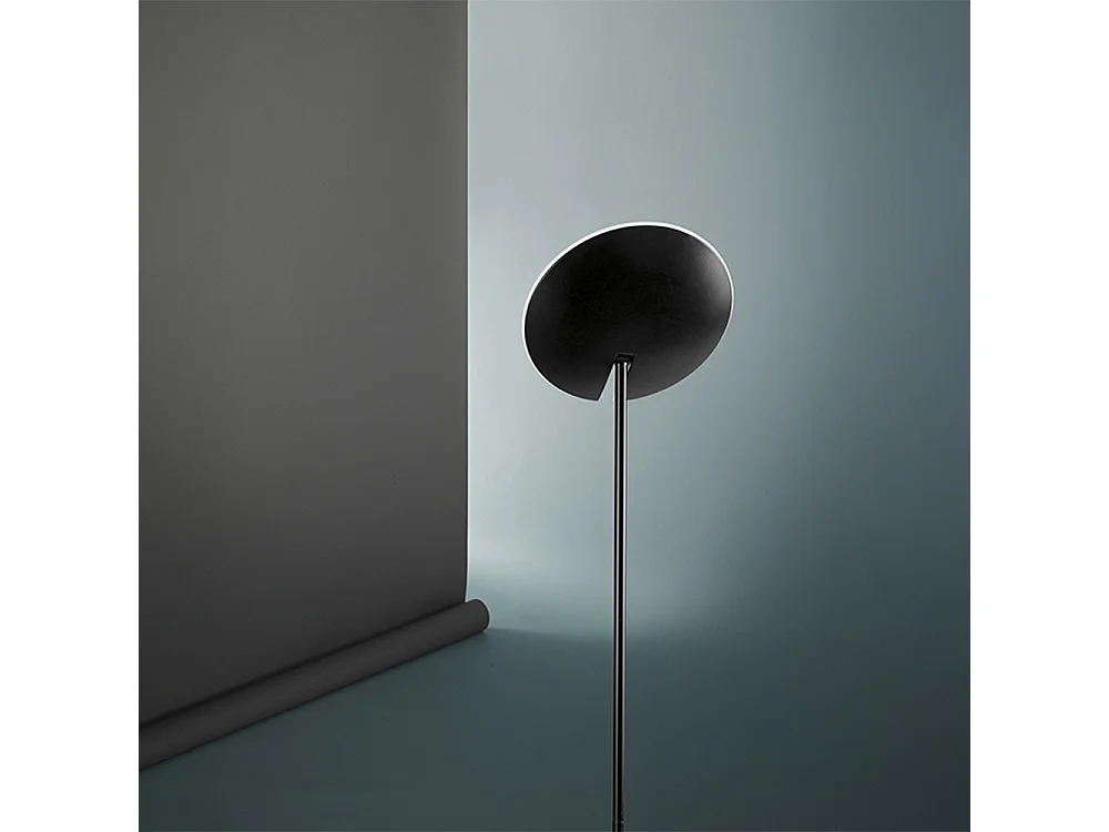 Moderne zwarte metalen LED vloerlamp 24W 1900Lm 3000K, elegant design voor binnenverlichting, hoogte 183 cm - Perenz staande designlamp luxe