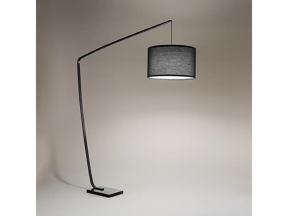 Zwarte metalen boogvormige vloerlamp, marmeren voet, modern design met lampenkap, hoogte 215 cm, E27 fitting, max. 40W - Perenz