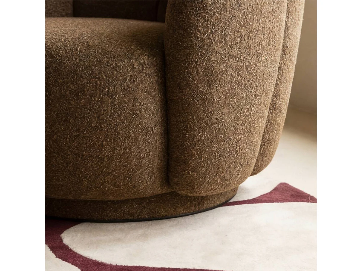 Fauteuil en tissu bouclette marron Margot