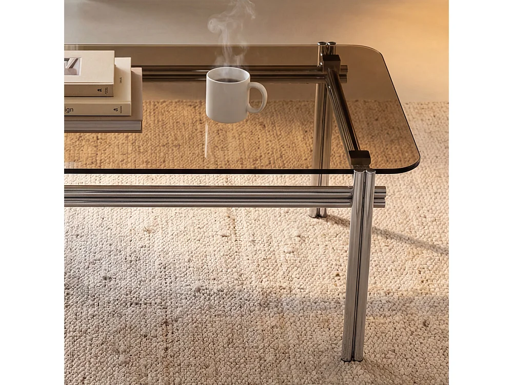 Barlow - Table basse en verre pieds chrome - Verre ambré
