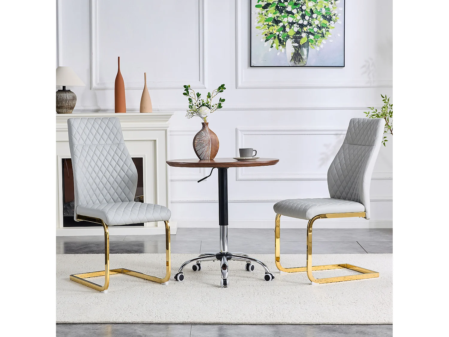 Lot de 2 chaises de salle à manger à dossier haut en similicuir gris clair avec cadre en métal doré