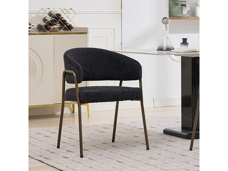 Chaise de salle à manger en chenille noir avec accoudoirs et pieds en métal finition laiton vieilli