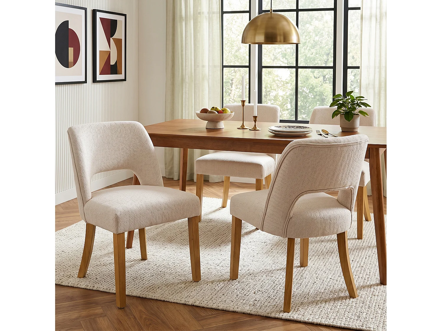 Set di 2 sedie da pranzo in lino con gambe in legno massello, beige