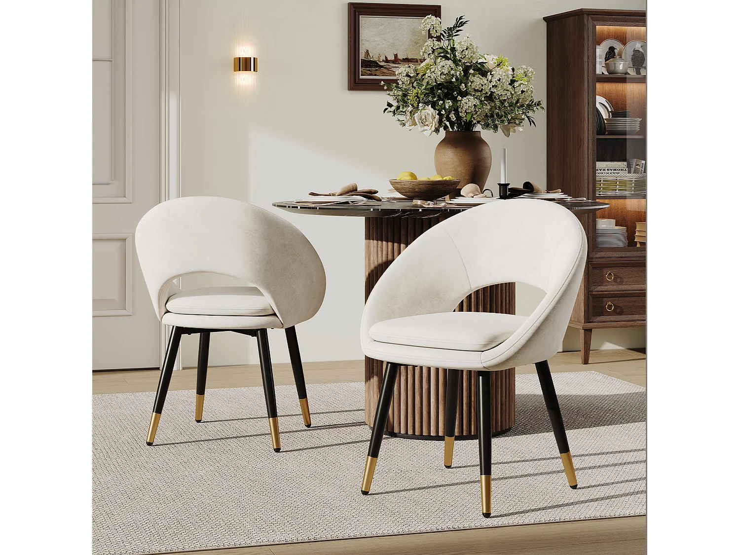 Juego de 2 sillas de comedor de terciopelo con respaldo anillado y patas negras y doradas, color beige