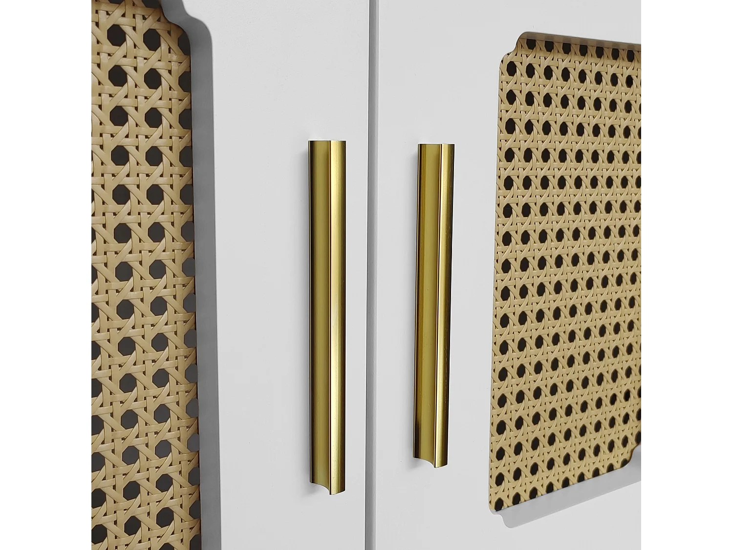 TV-Ständer weiß 175 x 38 x 55,5 cm mit 4 geriffelten Glastüren, 2 Schubladen und Metallbeinen