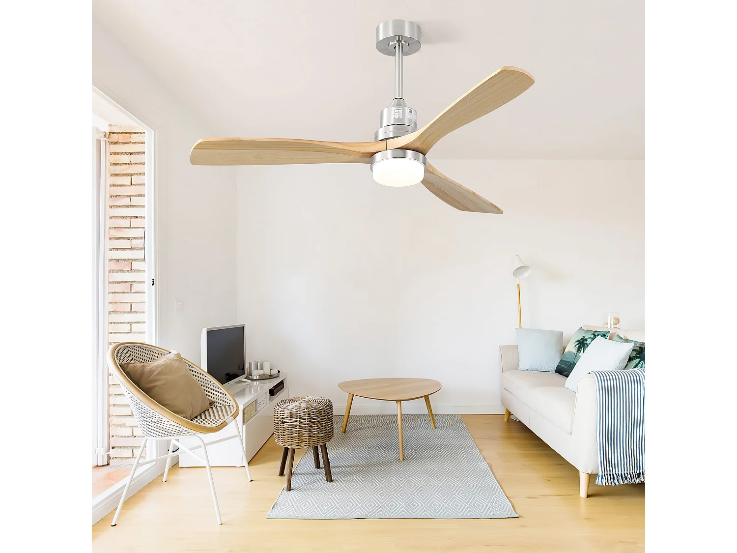 Ventilateur de plafond 132 cm avec lumière LED, télécommande, moteur DC silencieux, 6 vitesses, naturel