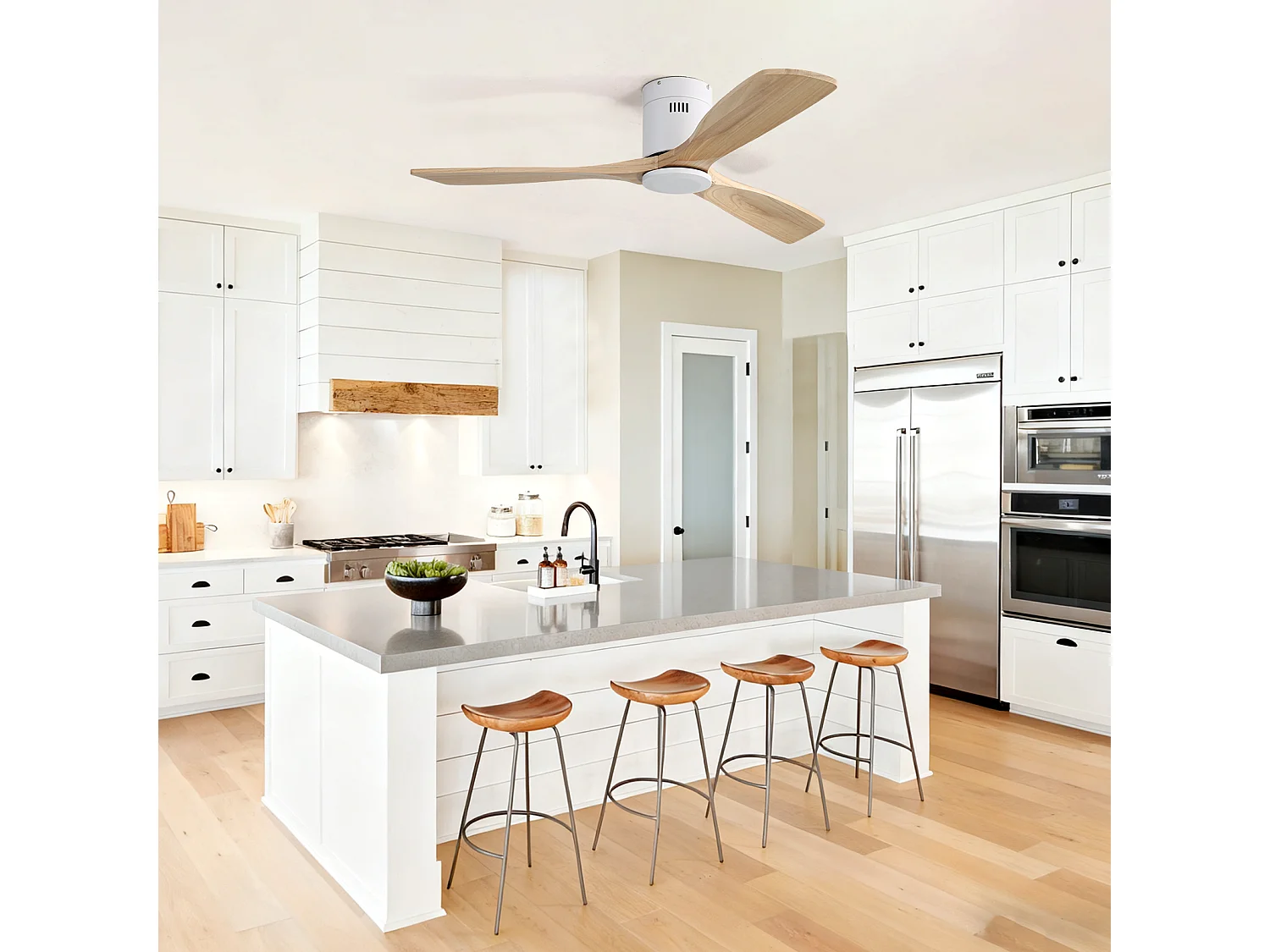 Ventilateur de plafond 132 cm avec télécommande, moteur DC réversible, silencieux, 6 vitesses, naturel
