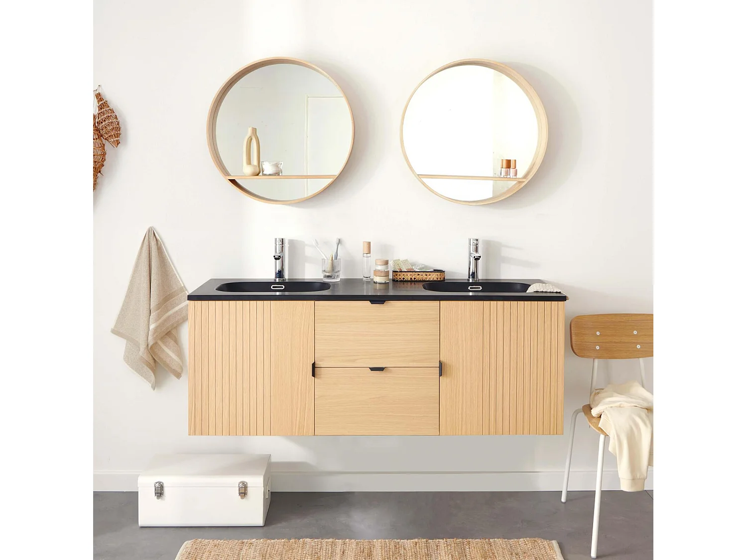 Dubbel meubel 140cm eiken, kranen en ronde spiegels STUDIO