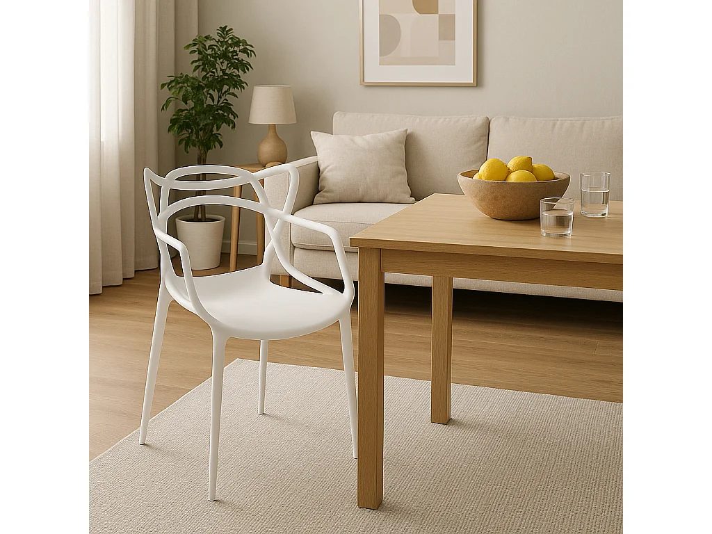 Chaise Thonet Blanche empilable pour intérieur et extérieur