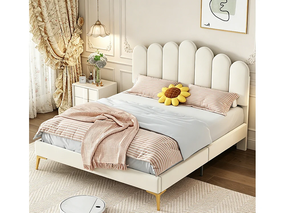 Lit plateforme rembourré - 140 x 200 cm - avec tête réglable en forme de coquille et jambes en métal or - Velvet - Beige