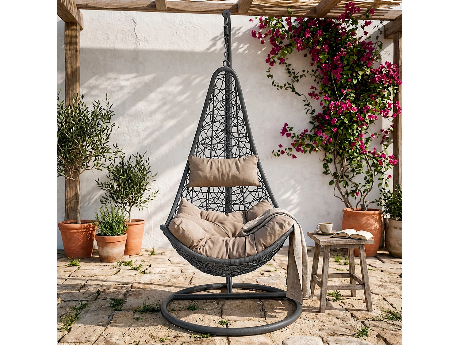 Poltrona Sospesa Da Giardino Con Struttura Autoportante In Metallo Seduta In Polyrattan E Cuscino Arredo Outdoor Terrazza Balcone E Veranda 105 x 195 Cm Nero