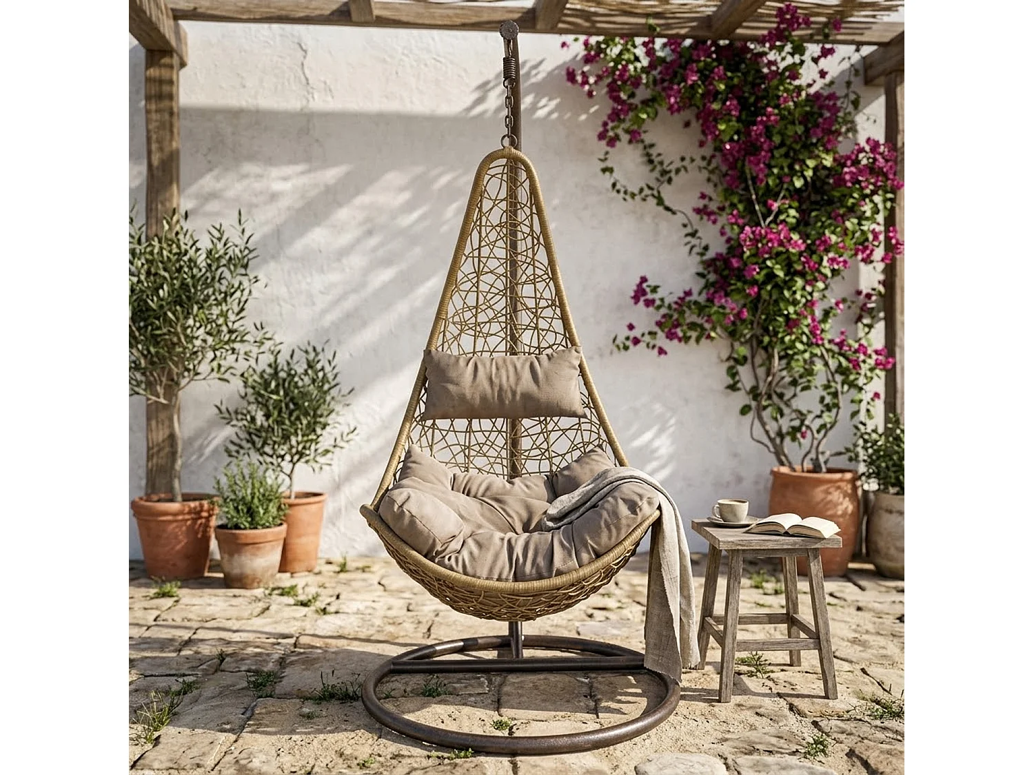 Poltrona Sospesa Da Giardino Con Struttura Autoportante In Metallo Seduta In Polyrattan E Cuscino Per Veranda Balcone E Terrazza 105 x 195 Cm Beige