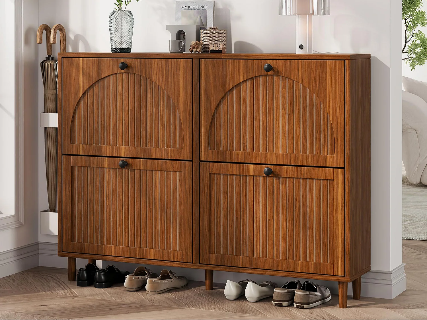 Moderner Schuhschrank 120x24x90 cm - 4 Rattan-Türen - 8 Regale, 2 Haken - MDF - braun