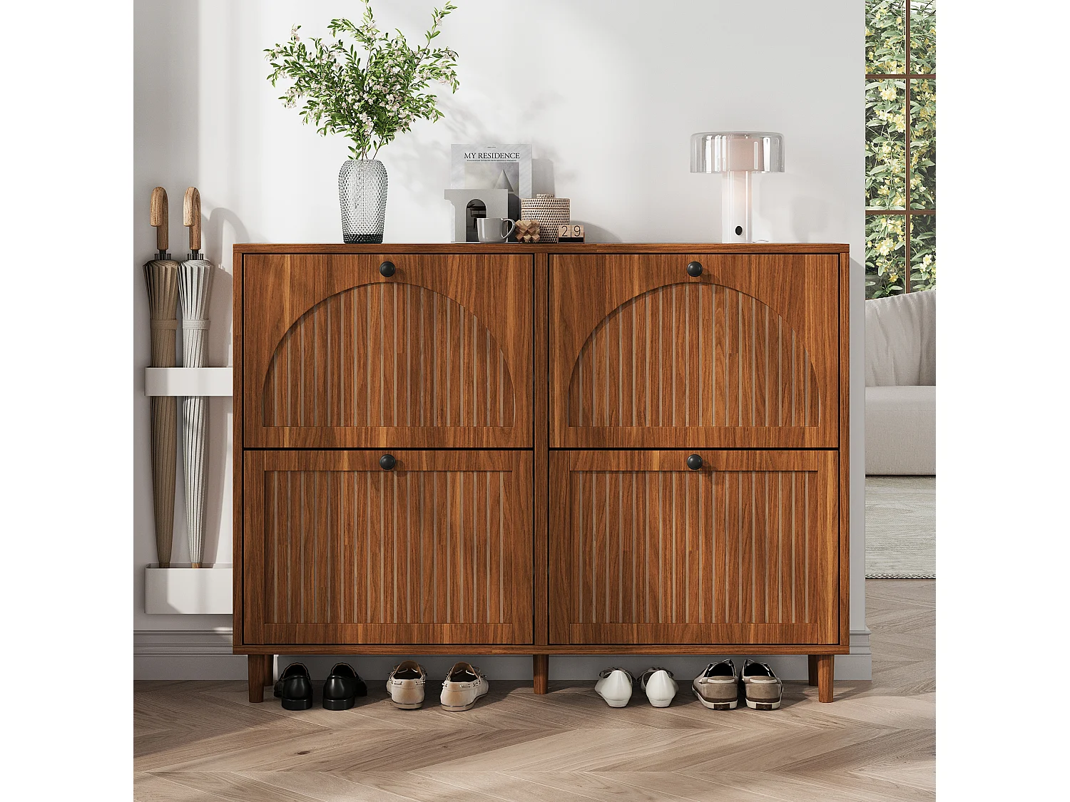 Moderner Schuhschrank 120x24x90 cm - 4 Rattan-Türen - 8 Regale, 2 Haken - MDF - braun