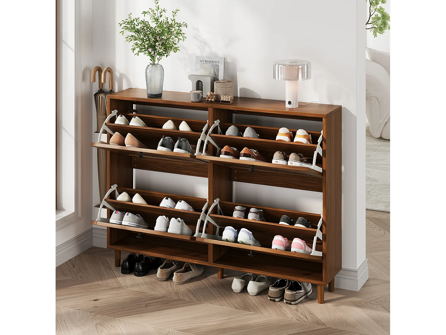 Moderner Schuhschrank 120x24x90 cm - 4 Rattan-Türen - 8 Regale, 2 Haken - MDF - braun