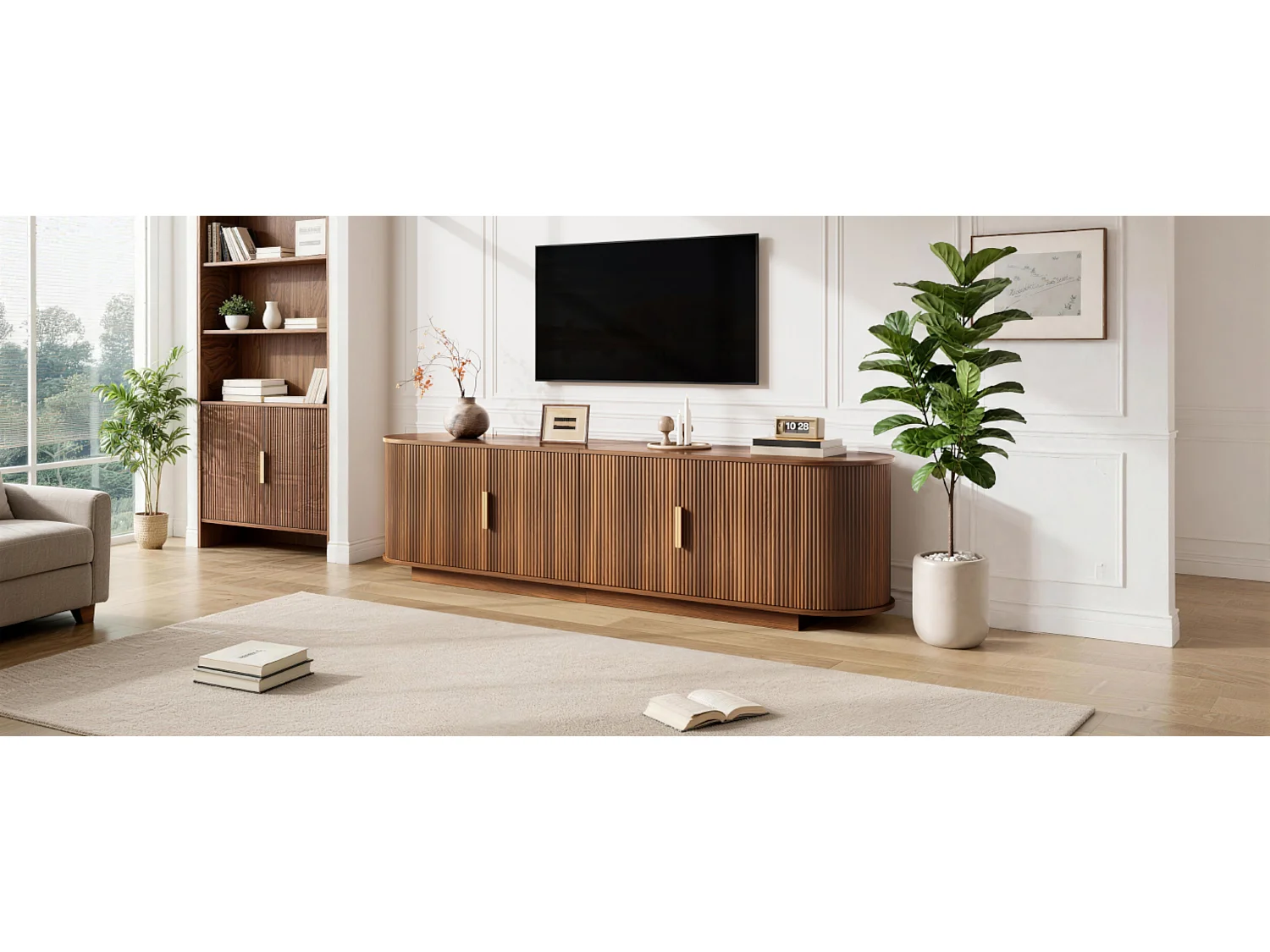 Meuble TV 180x35x50 cm - 4 portes - Design arrondi - Panneaux de particules et MDF - Poignées en métal - Marron