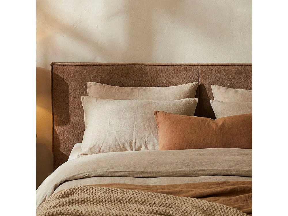 Liberia - Lit coffre en tissu chenille 140x190cm - Marron