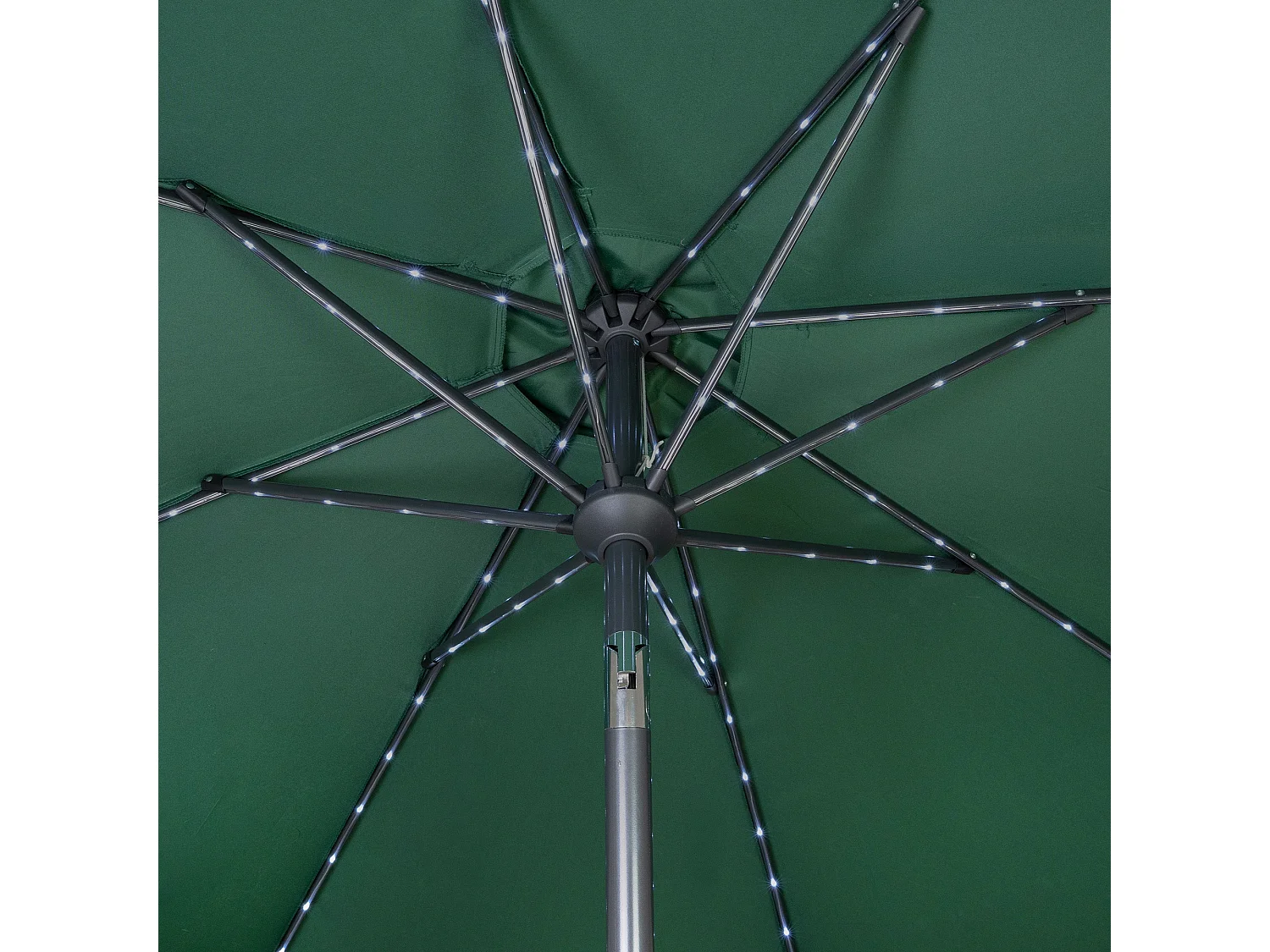 Parasol Inclinable à LED Solaire 2,7 m Vert Jardin Terrasse Auvent Ombre