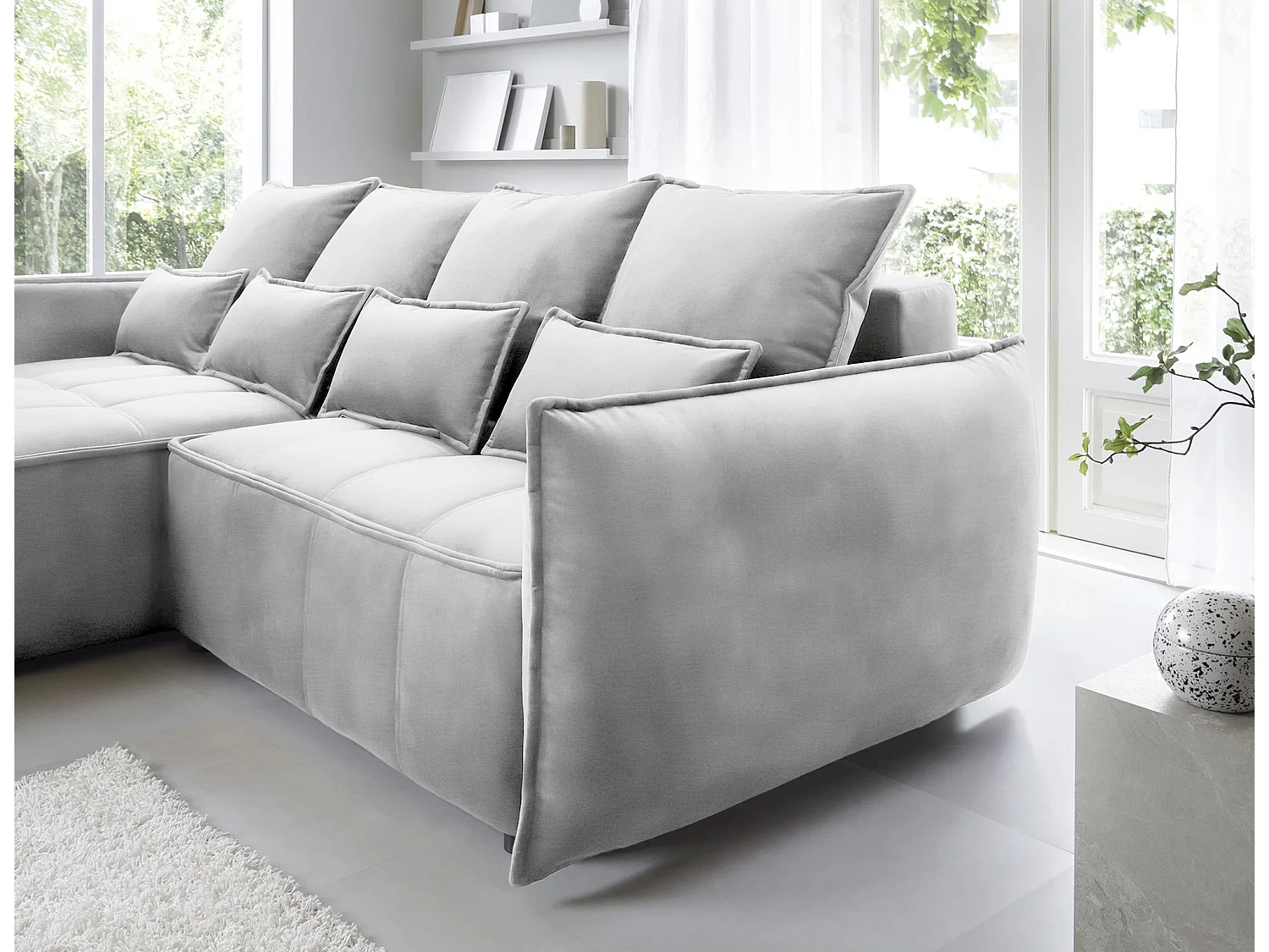 Canapé d’angle convertible 4 places KAMPUS en tissu effet cuir avec coffre de rangement – 265cm-Gris clair-angle gauche