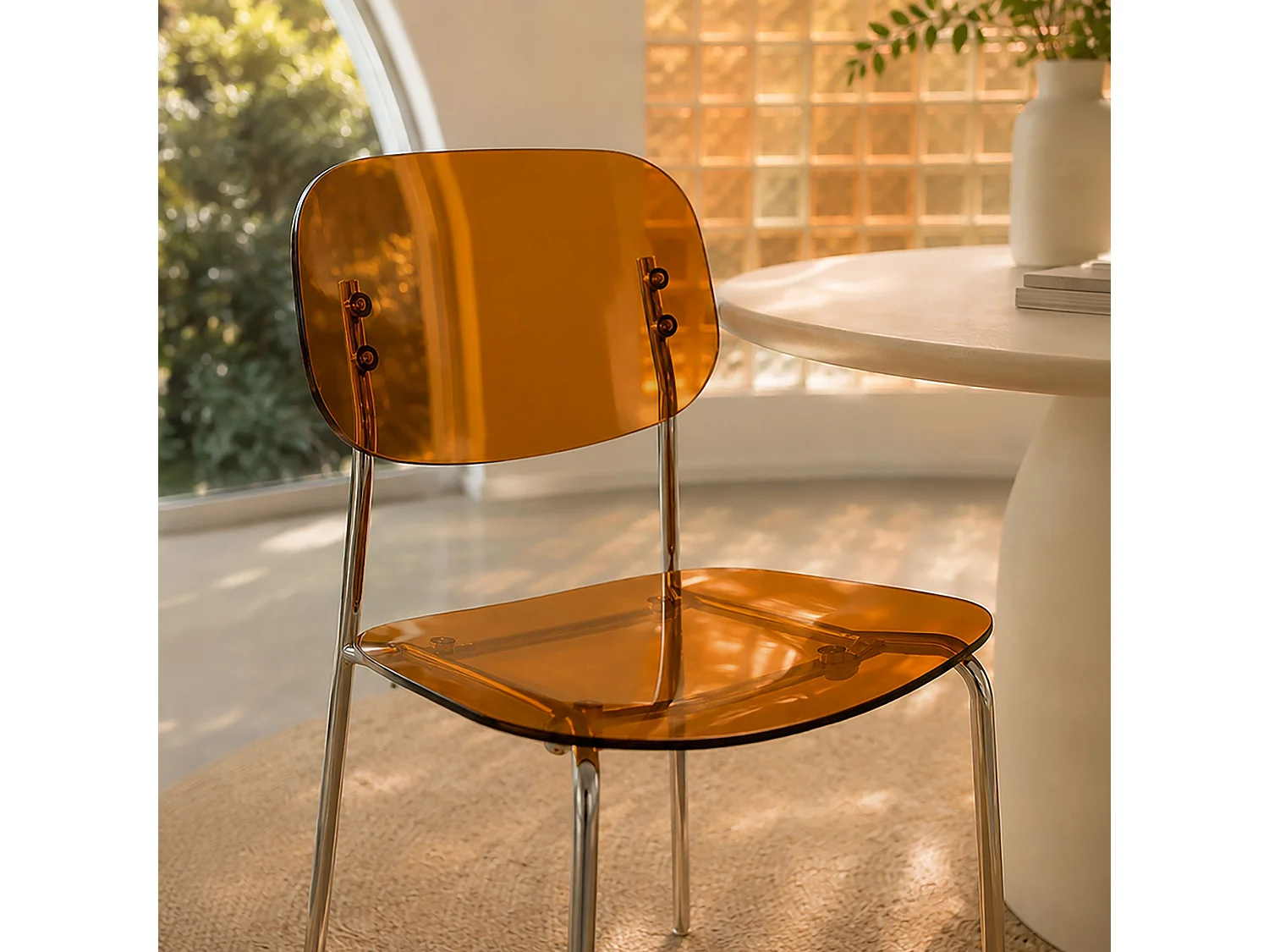 Now's Home - Lot De Deux Chaises En Resine Acrylique Ambre 49x42xht78 Glam