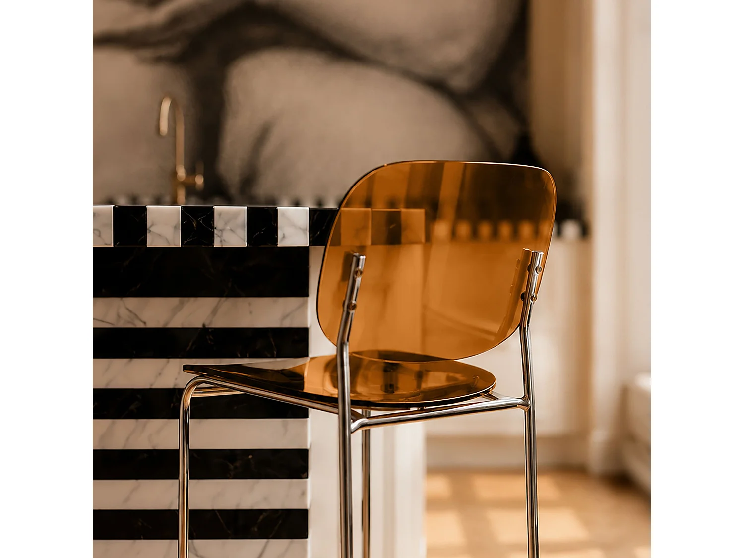 Now's Home - Lot De Deux  Chaises De Bar En Resine Acrylique Ambre 49x42xht88 Glam