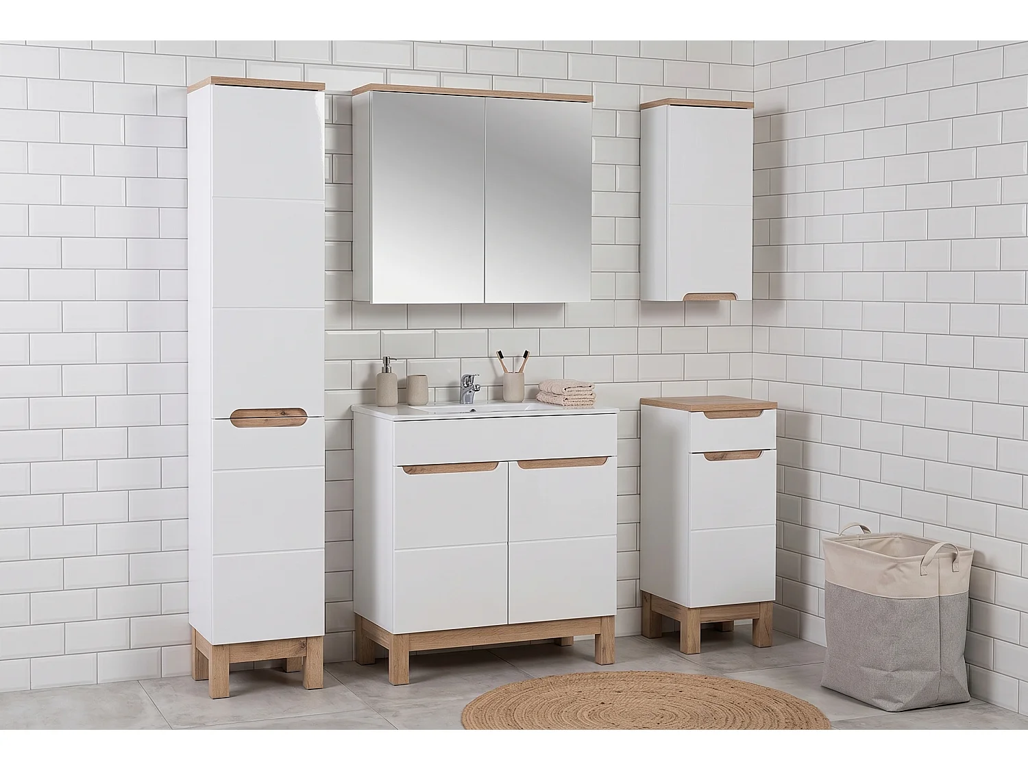 Set Bali White 80cm con lavabo, armadio alto e specchio