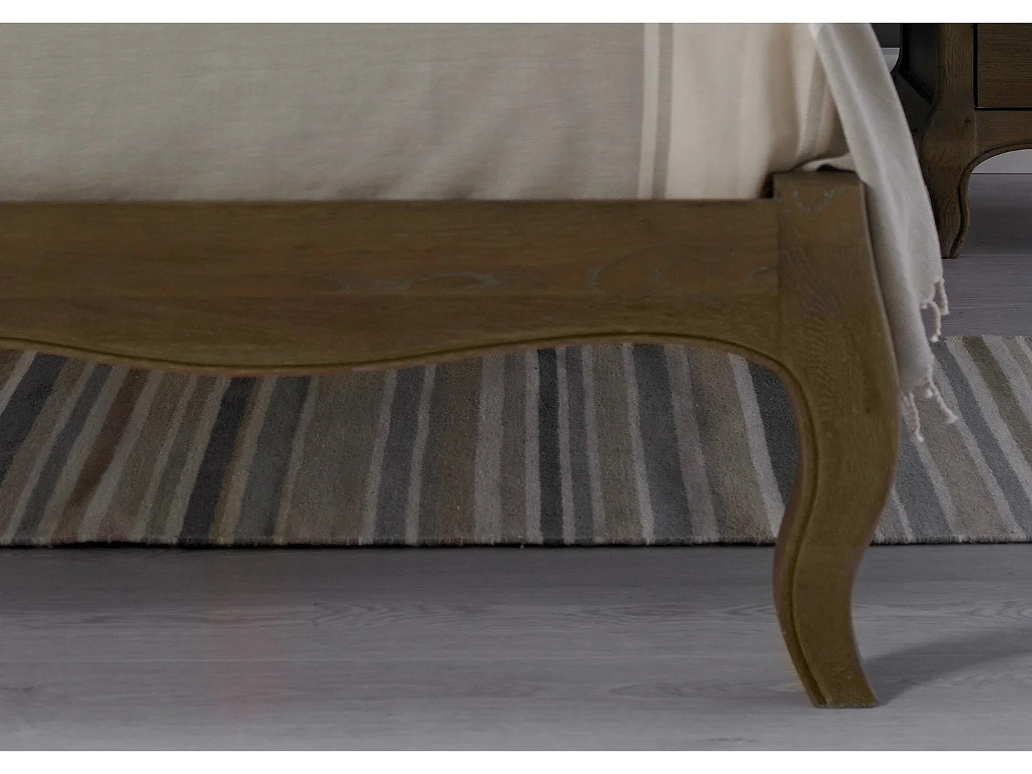 Rattan Oak Bedframe - 150 x 200 cm Bedframe in Beige